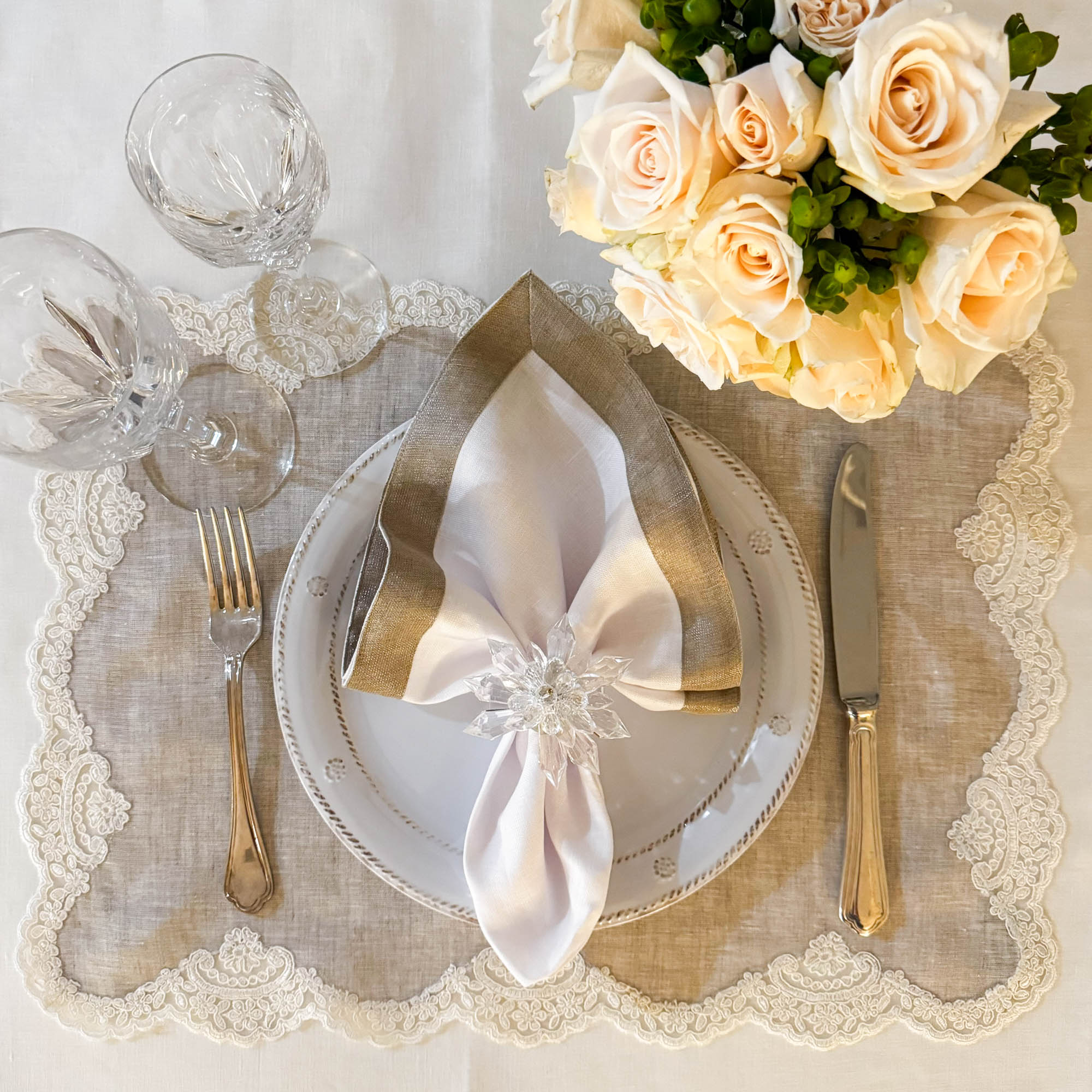 White Linen Napkins With Sparkle Borders, Set of 4