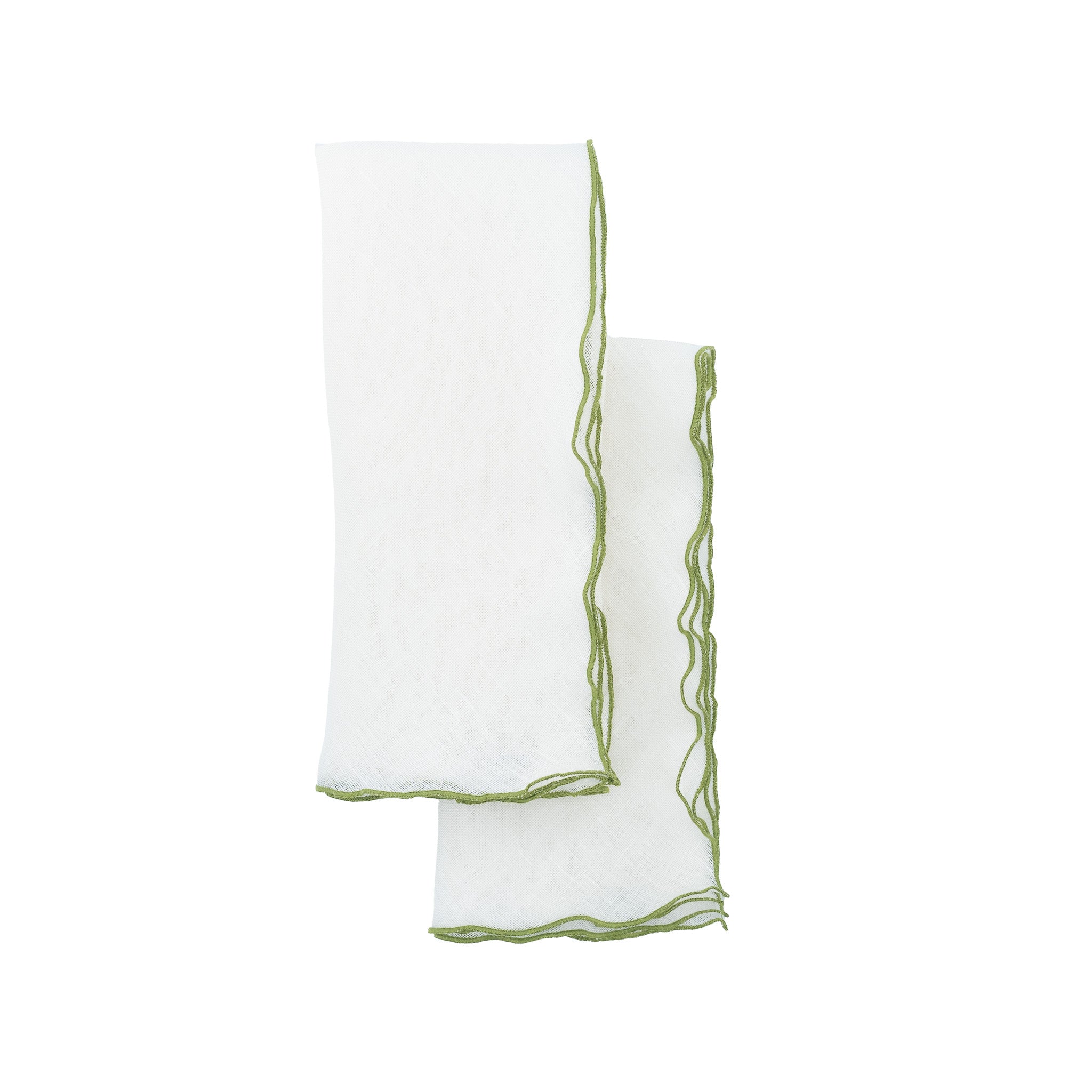 Set of 4 linen napkins, 21x21 inches, with green ruffled edges for a refreshing, natural touch to tabletops.