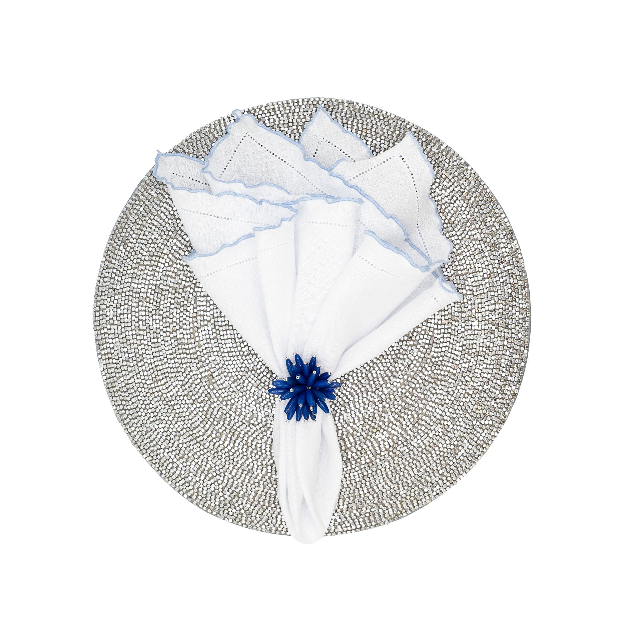 Chouchou Touch Silver Placemats with radiant microbeads, perfect for elevating your table with sophistication.