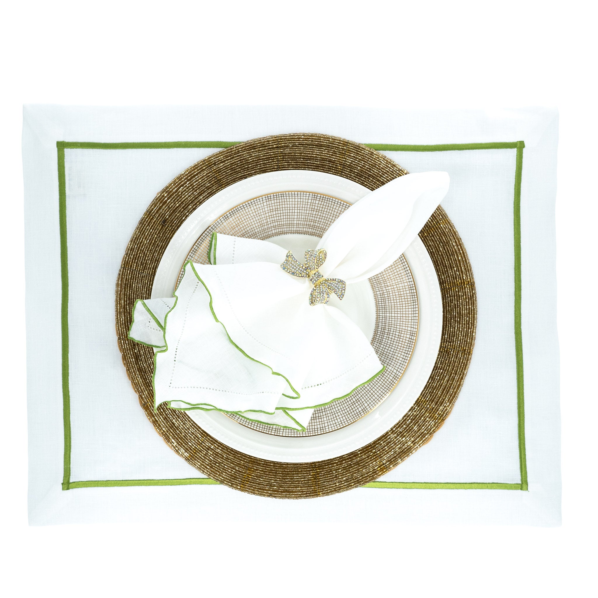 Chouchou Touch handmade white linen napkins with green ruffled hemstitch edges, perfect for enhancing both special occasions and everyday meals.