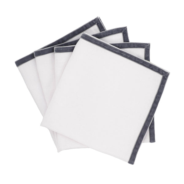 Chouchou Touch New York Linen Napkins With Silver Velvet Borders