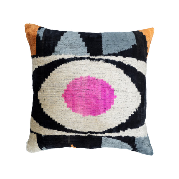 Chouchou Touch Eye of Ra Silk Velvet Ikat Pillow Cover 20 X 20