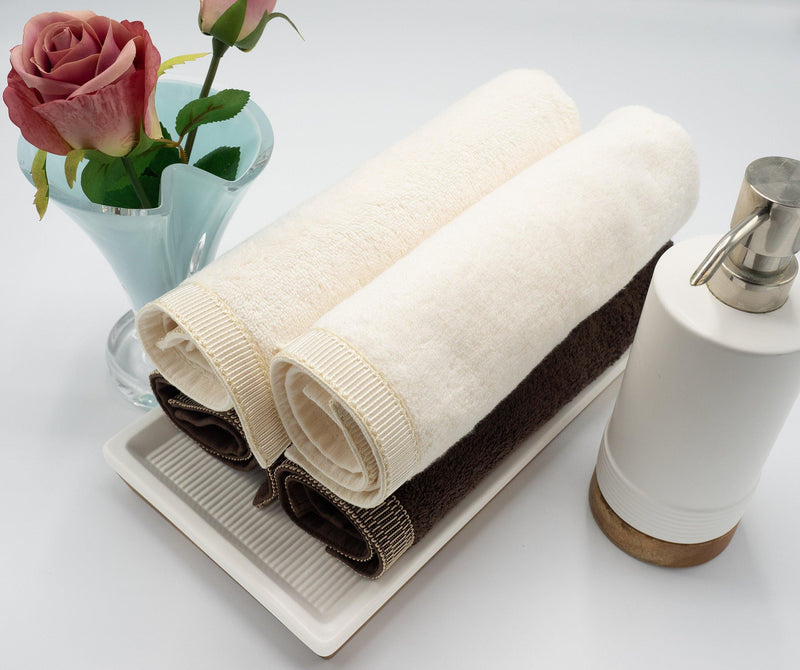 Guest Towels With French Borders Made Of Turkish Cotton In Chocolate & White, 12''X 20'' (30 X 50 cm) Set of 2 or 4 - Chouchou Touch