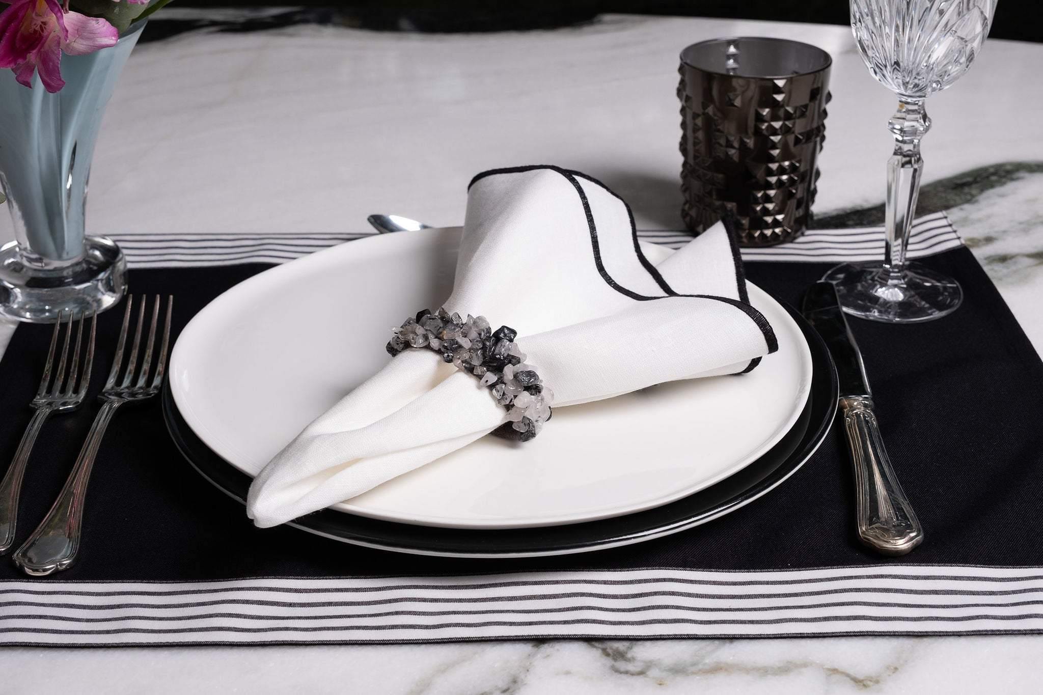 Placemats In Black With Top & Bottom Stripes, 15"x 20" (40x50 cm) Sets of 2 or 4 - Chouchou Touch