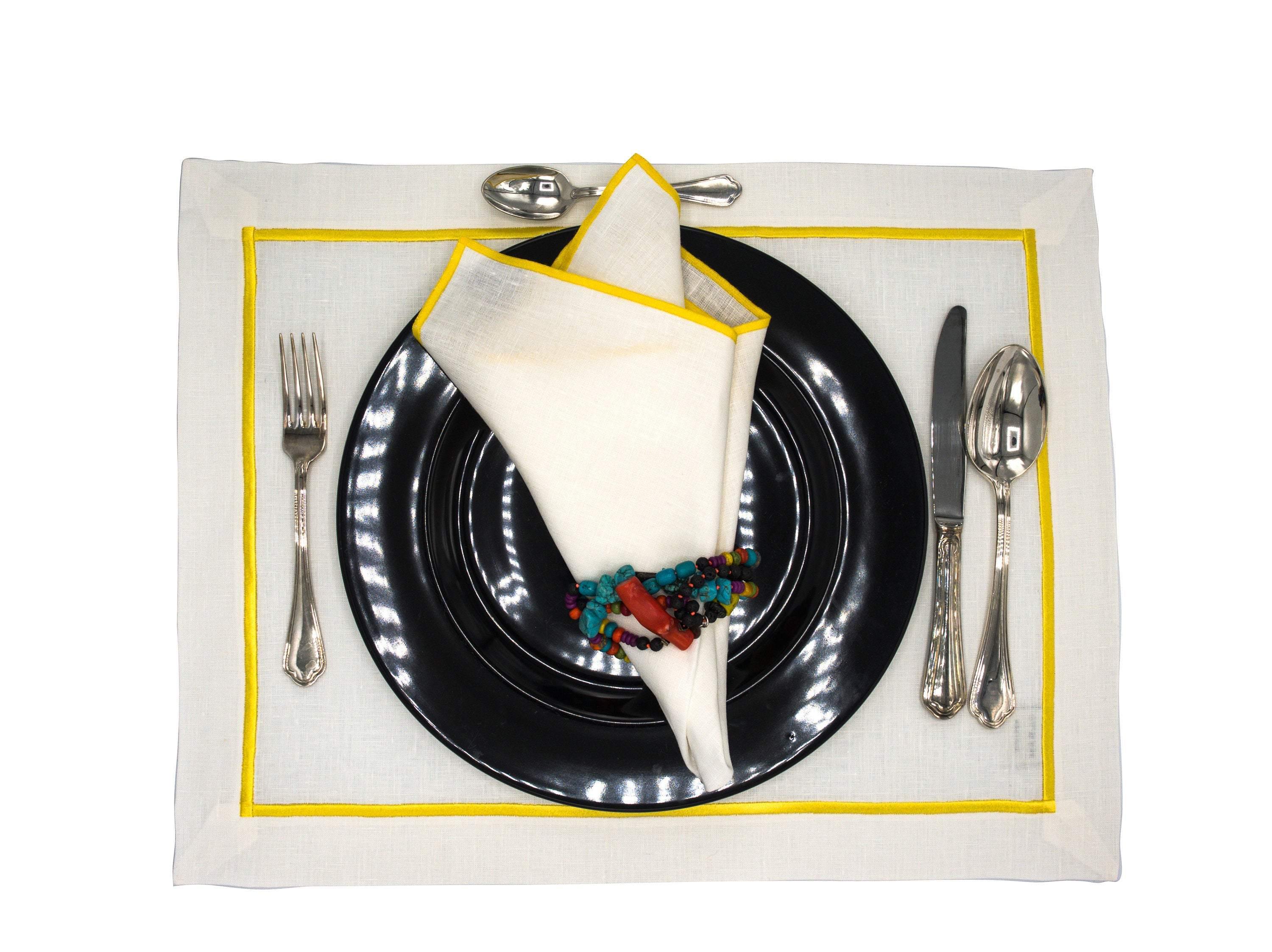 Linen Placemats With Yellow Borders 15''X 20'' (40x50 cm) Set of 2 or 4 - Chouchou Touch